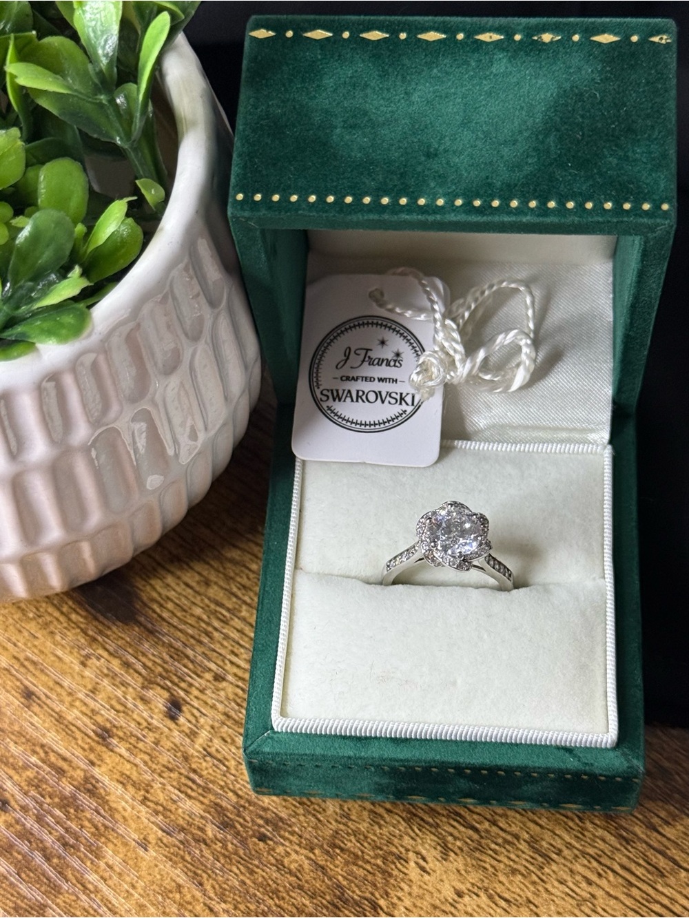J Francis Silver-Tone Rose Halo Solitaire Ring Size 7 w/ Box & Tags